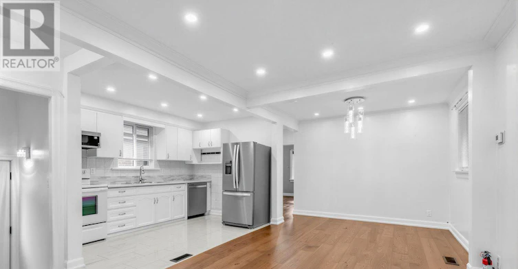 436 Oakwood Avenue, Toronto, ON, M6E 2W5 - 14