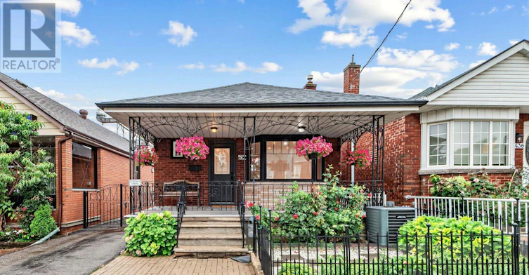 436 Oakwood Avenue, Toronto, ON, M6E 2W5 - 4
