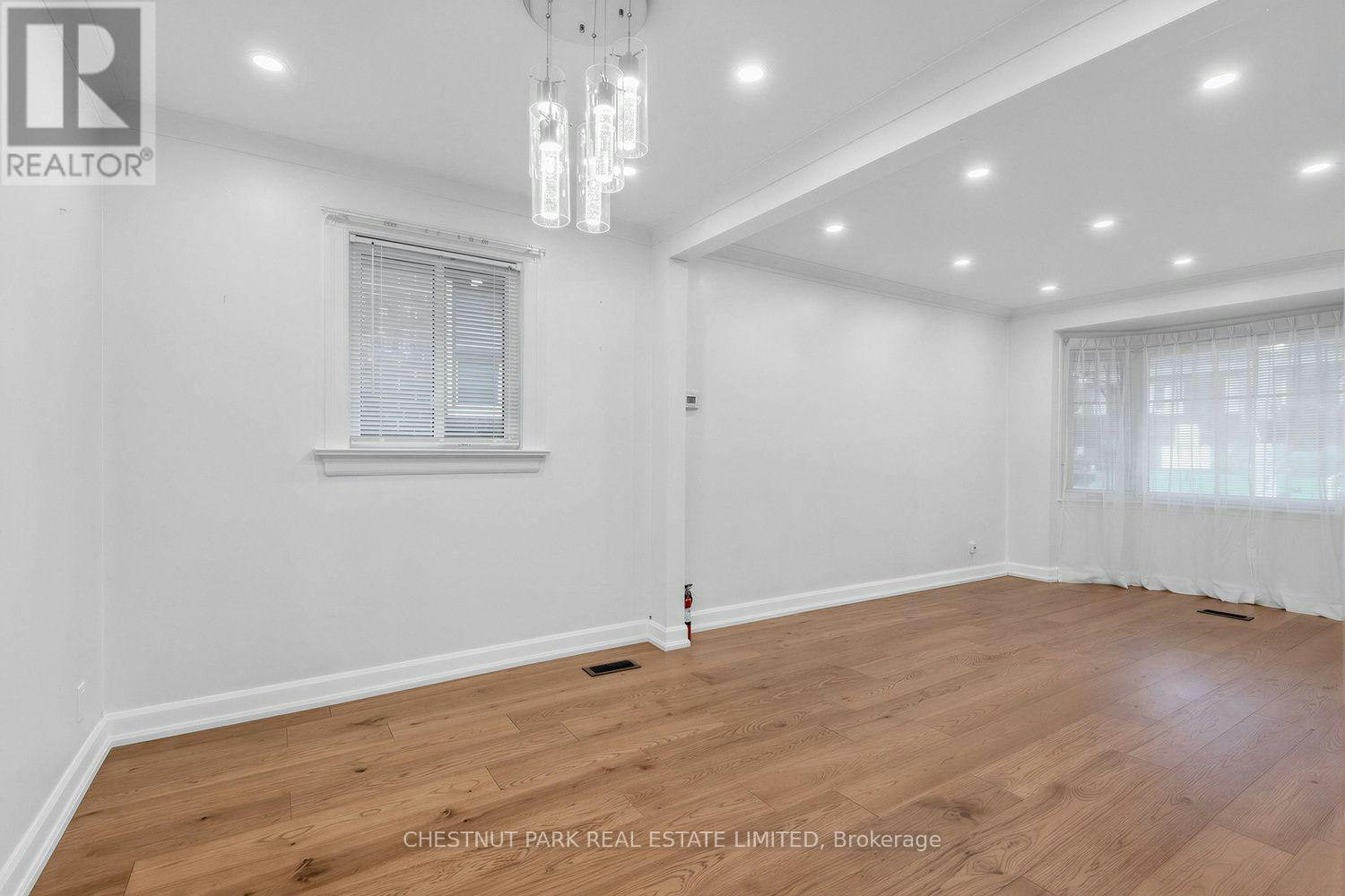 436 Oakwood Avenue, Toronto, ON, M6E 2W5 - 16