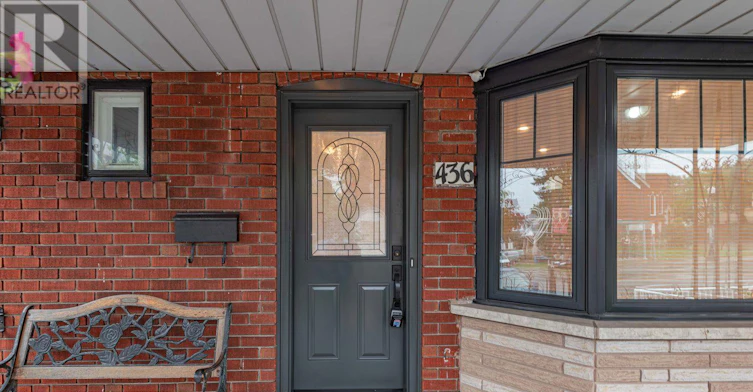 436 Oakwood Avenue, Toronto, ON, M6E 2W5 - 5