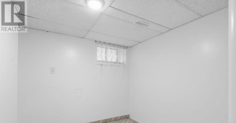 436 Oakwood Avenue, Toronto, ON, M6E 2W5 - 25