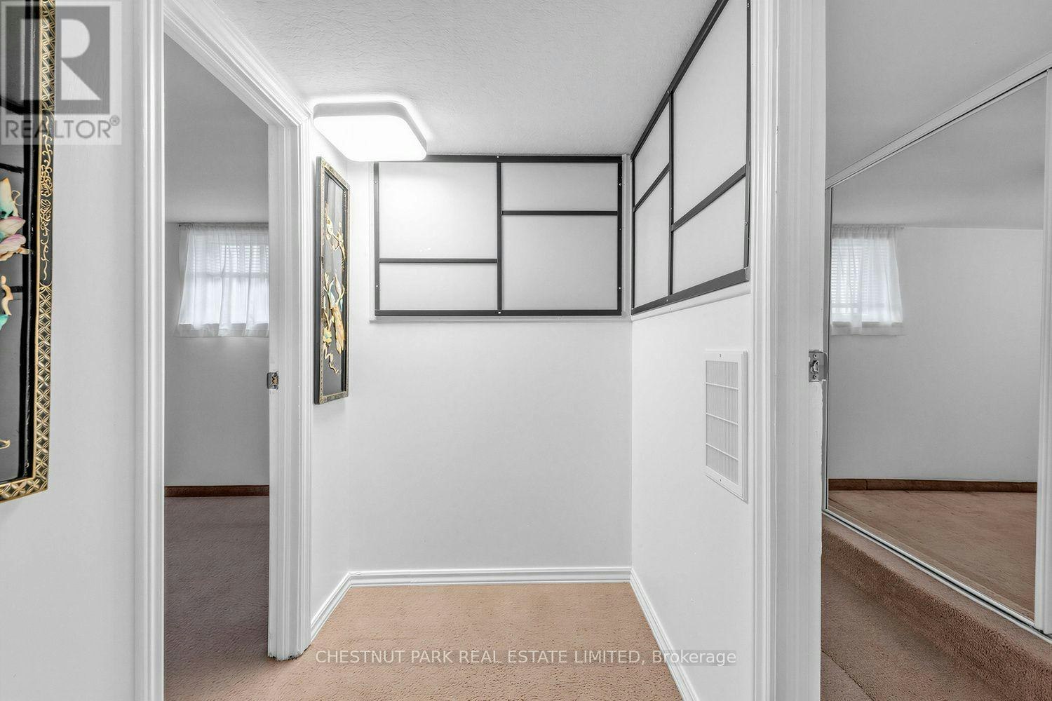 436 Oakwood Avenue, Toronto, ON, M6E 2W5 - 27