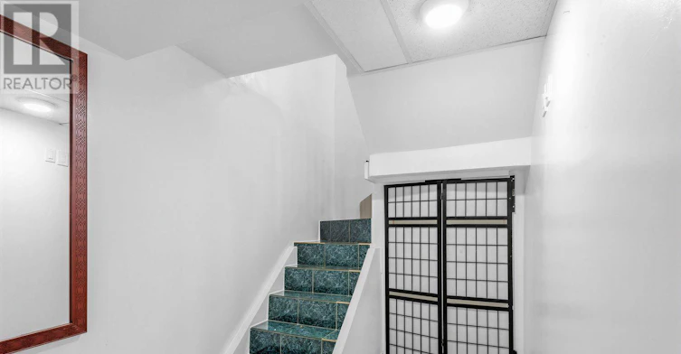 436 Oakwood Avenue, Toronto, ON, M6E 2W5 - 24