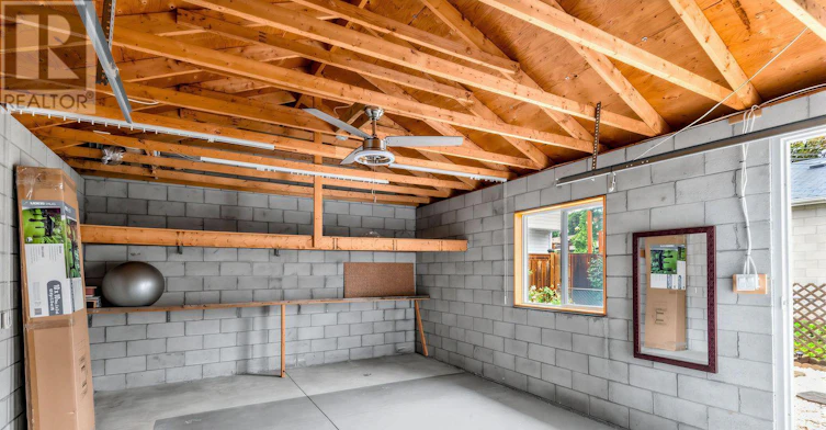 436 Oakwood Avenue, Toronto, ON, M6E 2W5 - 37