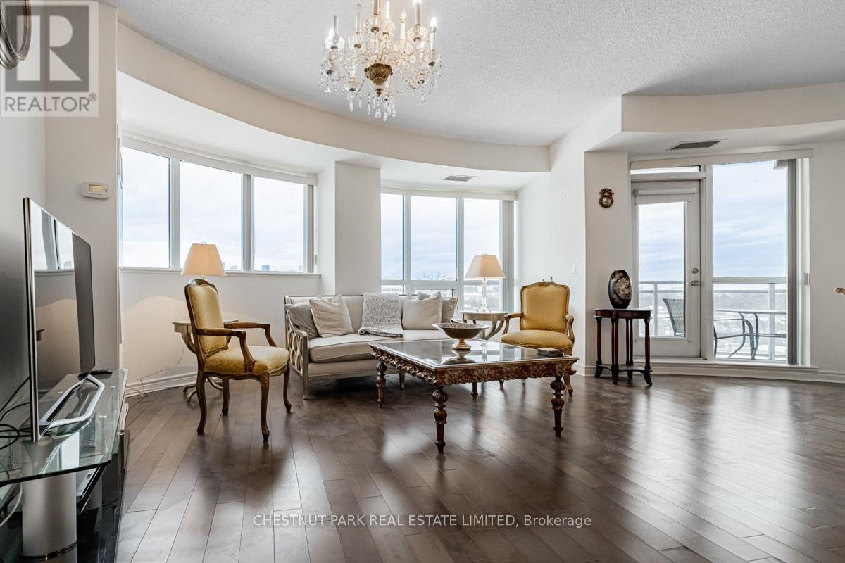 816-2756 Old Leslie Street, Toronto, ON, M2K 0E2 - 6