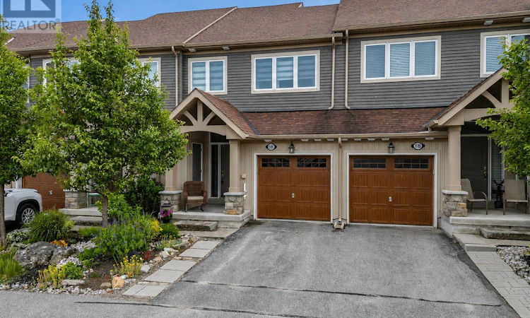 16 Greaves Avenue
