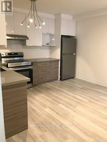 7-373 Broadview Avenue, Toronto, ON, M4K 2M7 - 2