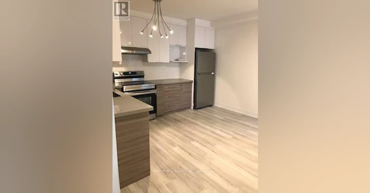 7-373 Broadview Avenue, Toronto, ON, M4K 2M7 - 2