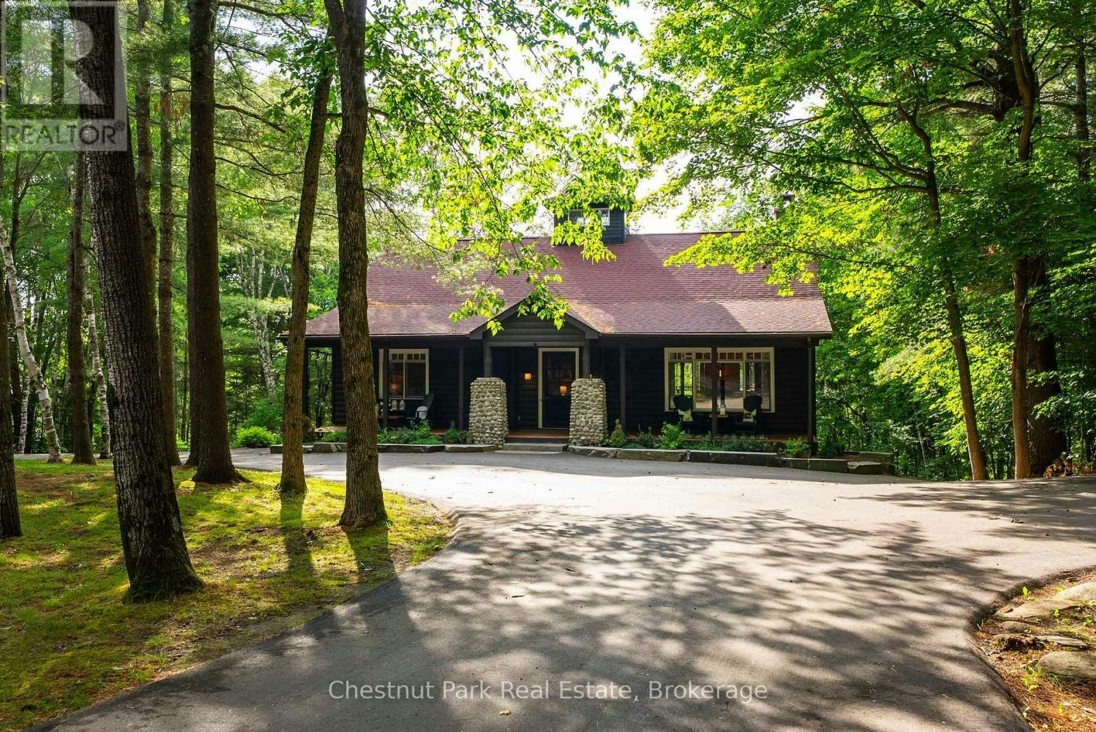 90 Swallowdale Road, Huntsville, ON, P1H 0A5