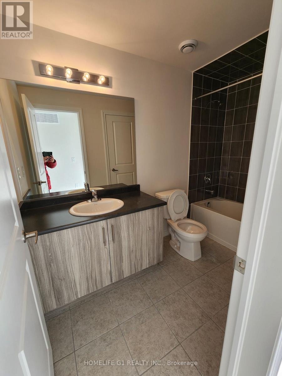 60 Halliford Place, Brampton, ON, L6P 4R1 - 7