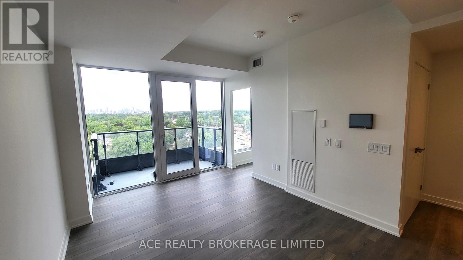 1116-28 Ann Street, Mississauga, ON, L5G 3G1 - 4