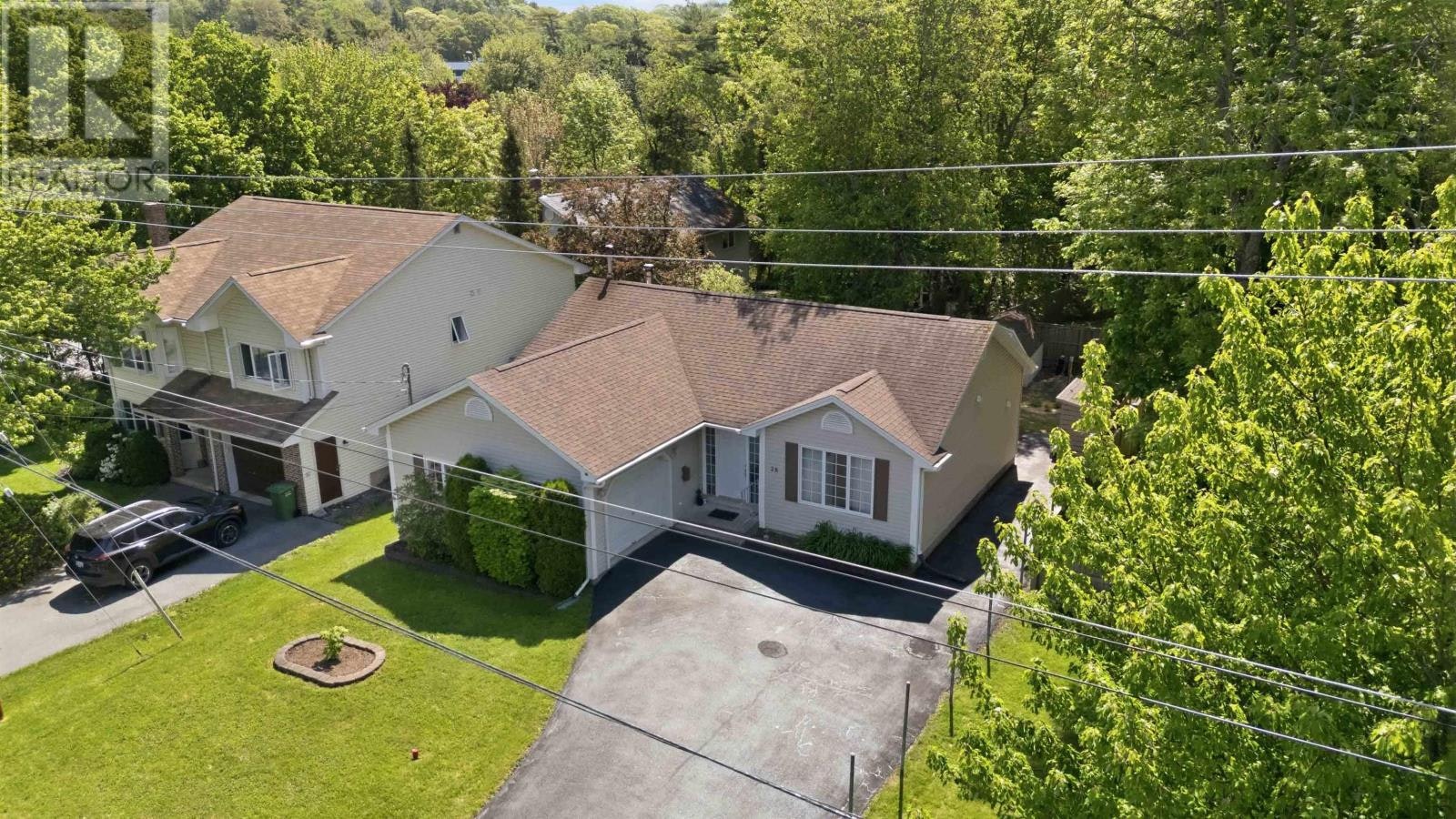 28 Fort Sackville Road, Bedford, NS, B4A 2G5