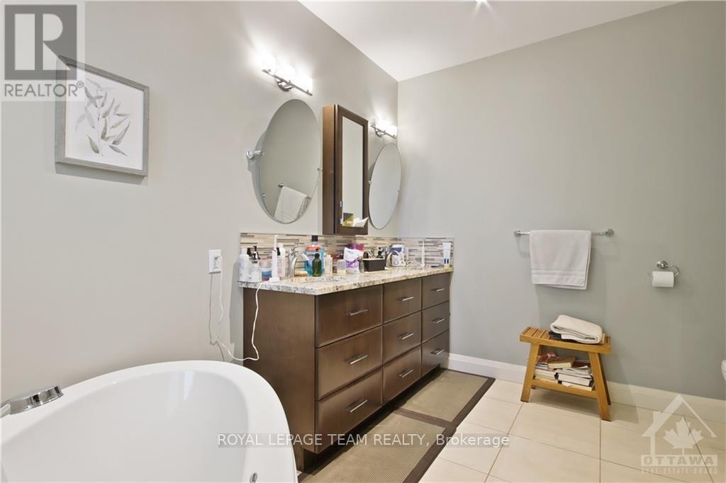 159 Roger Road, Ottawa, ON, K1H 5C7 - 18