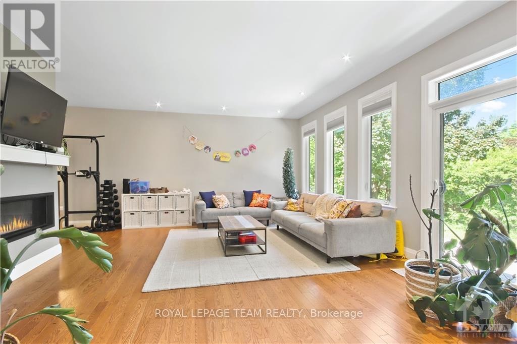 159 Roger Road, Ottawa, ON, K1H 5C7 - 11