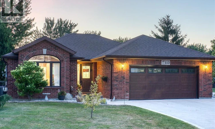 113 Beach Court