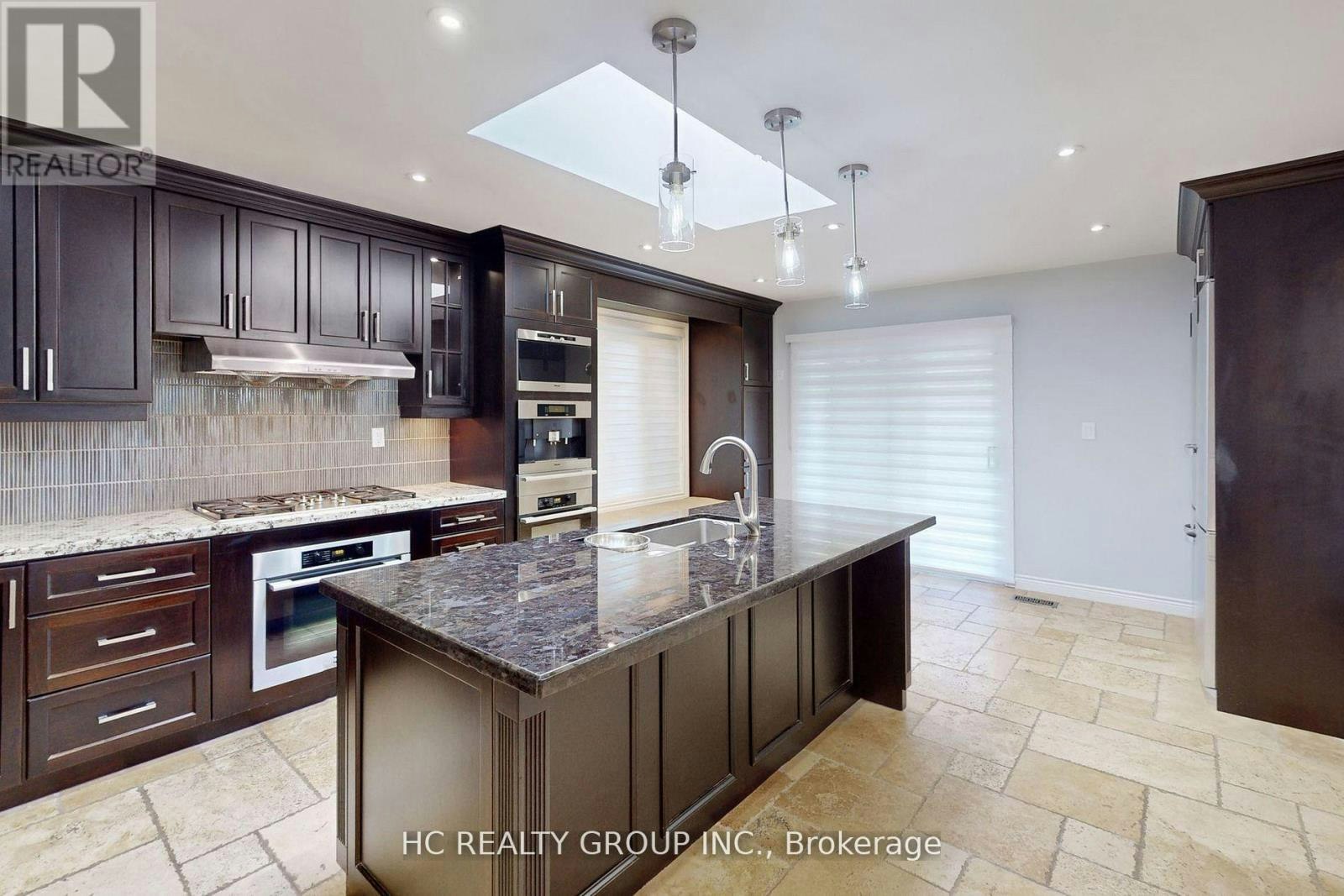 83 Fairway Heights Drive, Markham, ON, L3T 3A7 - 11