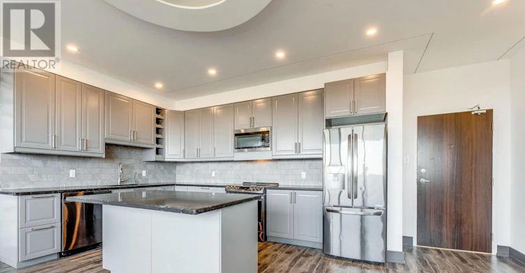 1010-2301 Derry Road W, Mississauga, ON, L5N 2R4