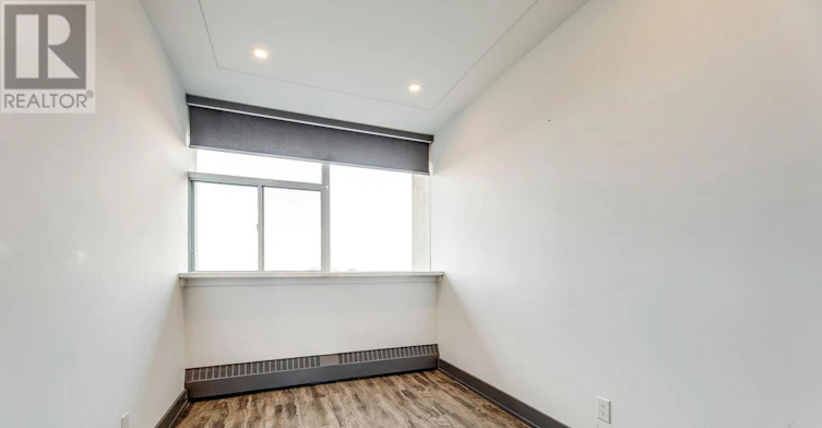1010-2301 Derry Road W, Mississauga, ON, L5N 2R4 - 8