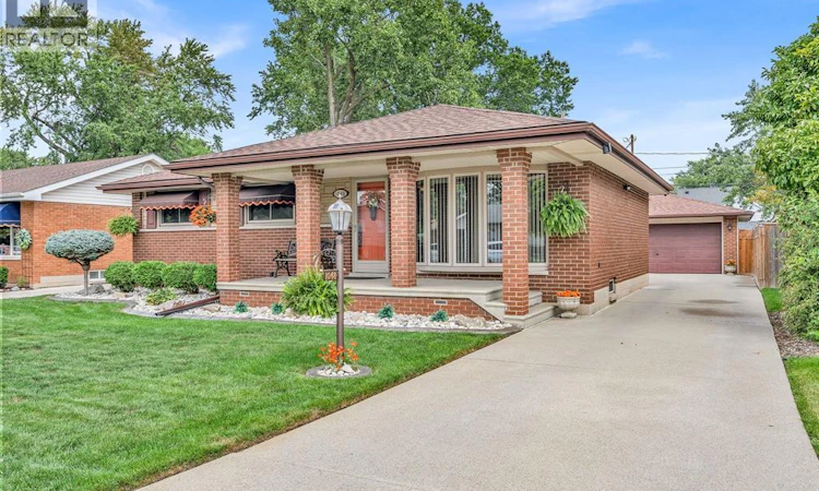 1048 Coventry Court