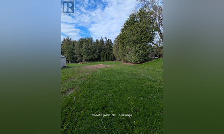 396 Scugog Court NORTH