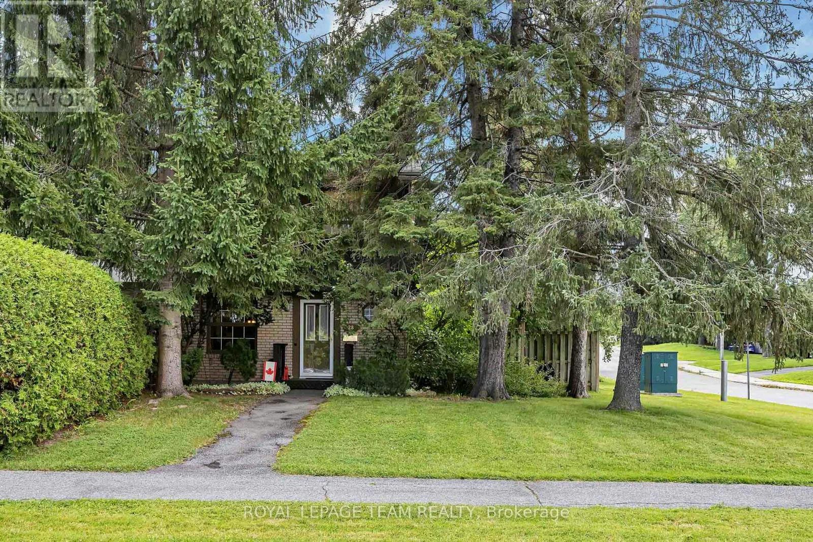 28 Monterey Drive, Ottawa, ON, K2H 7A6