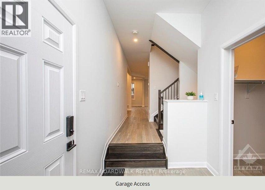 140 Shallow Pond Place N, Ottawa, ON, K4A 5N9 - 2