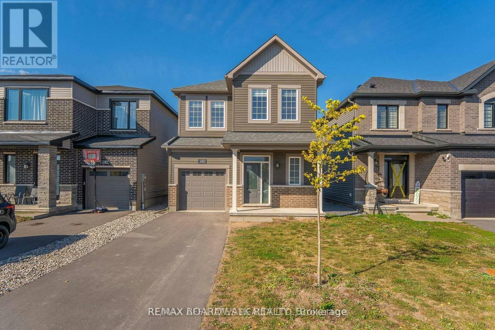 140 Shallow Pond Place N, Ottawa, ON, K4A 5N9