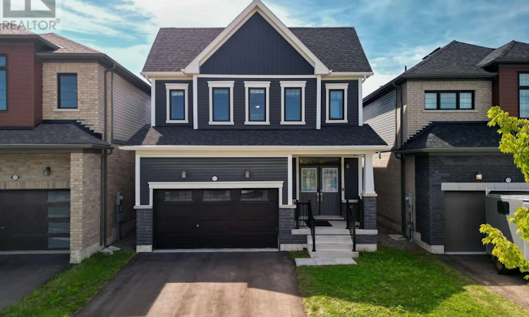 111 Sunflower Crescent