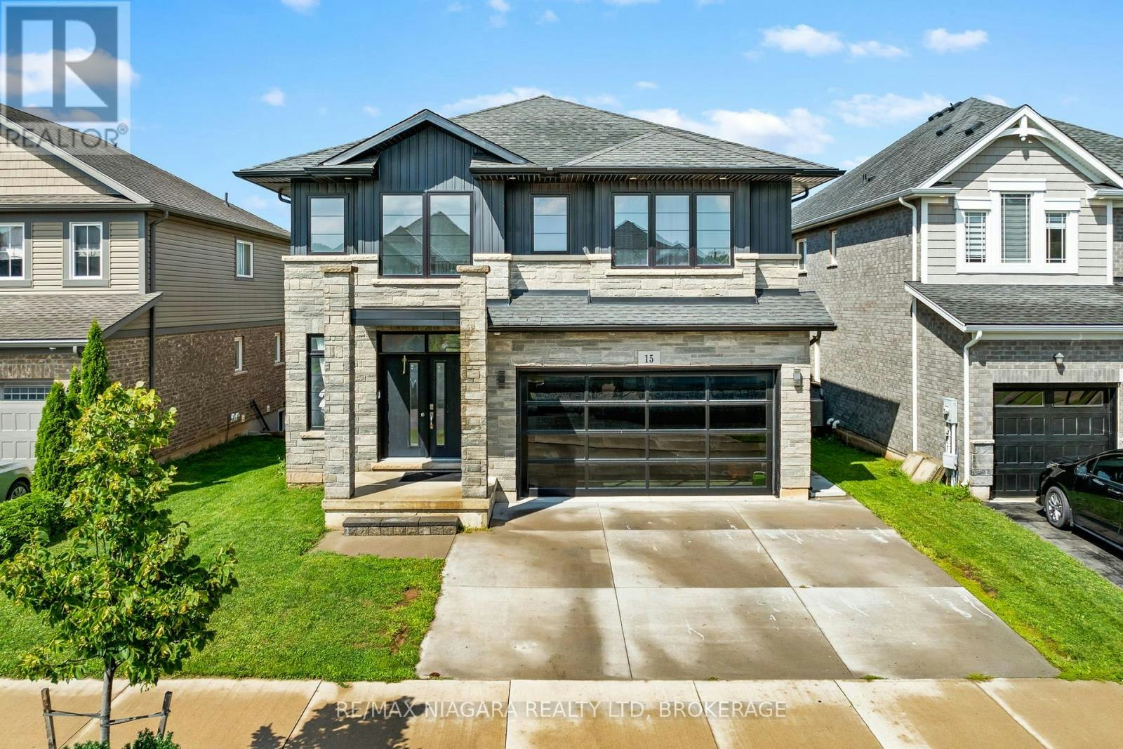 15 Myrtle Street, Pelham, ON, L3B 5N5