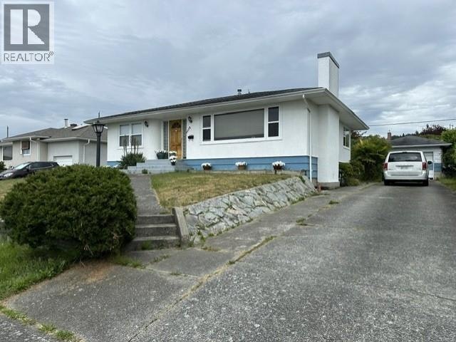 4038 Whalen Avenue, Powell River, BC, V8A 2T7