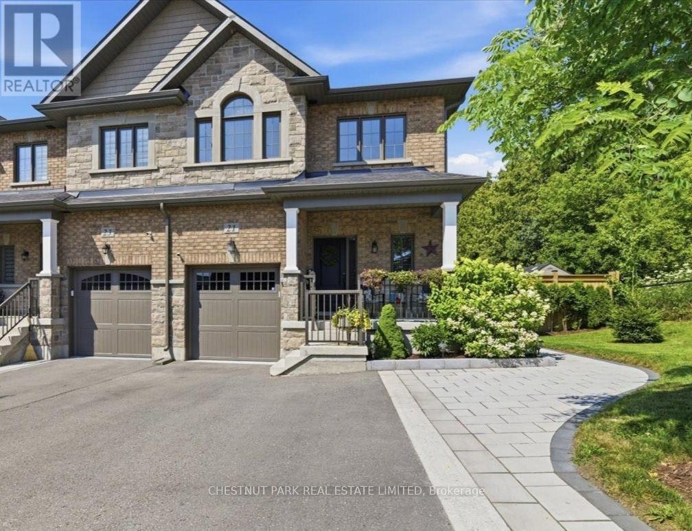 21 Gord Matthews Way, Uxbridge, ON, L9P 0E9