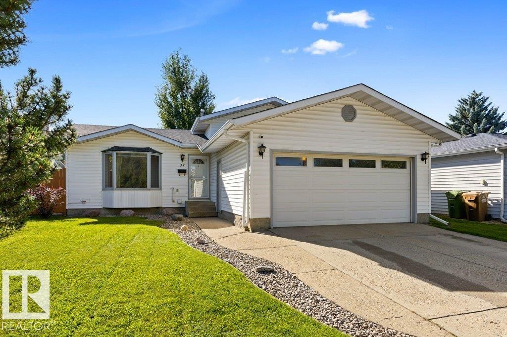 37 Deerbourne Drive, St. Albert, AB, T8N 5L7