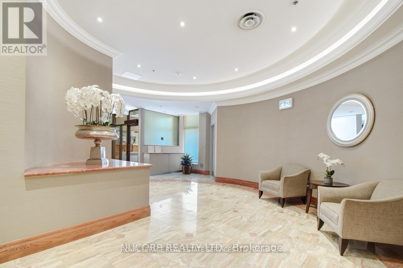 305-935 Royal York Road, Toronto, ON, M8Y 4H1 - 2