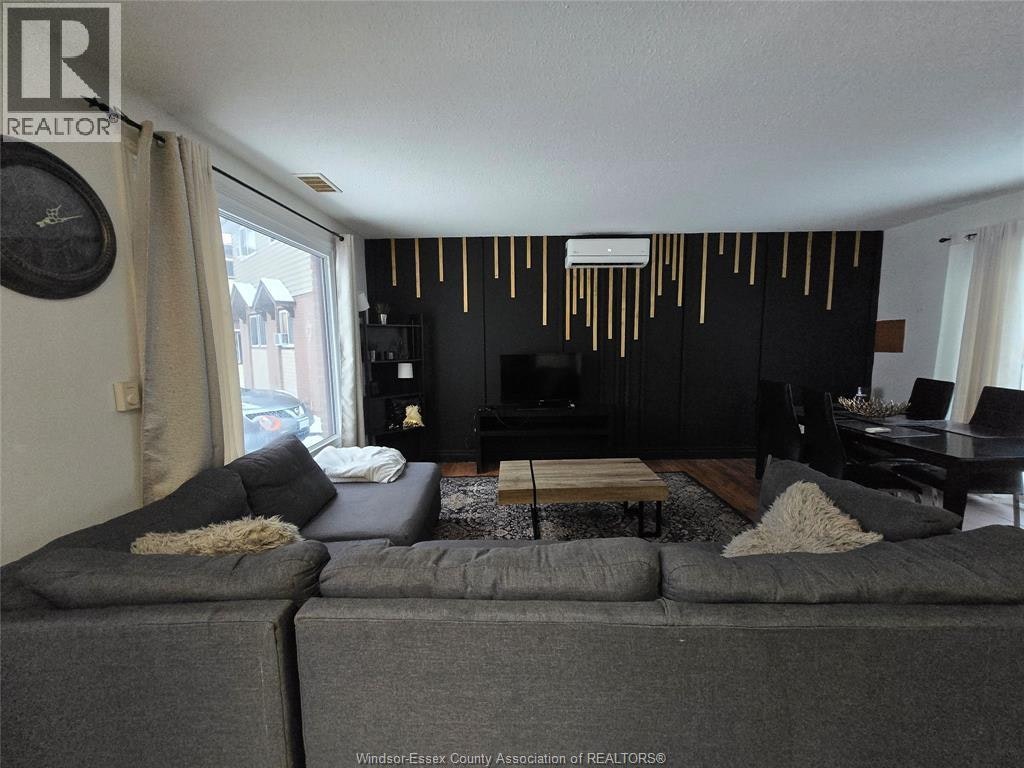 8691 Darlington, Windsor, ON, N8S 4M5 - 4