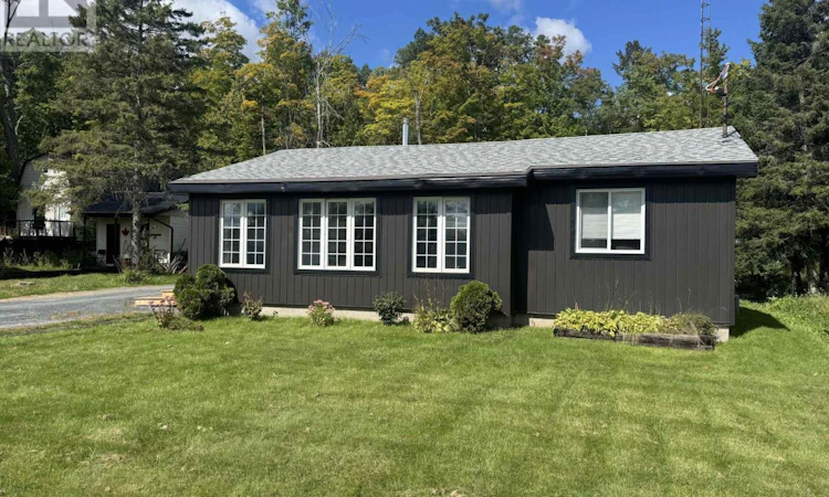 132 Peepy Horn Road SW