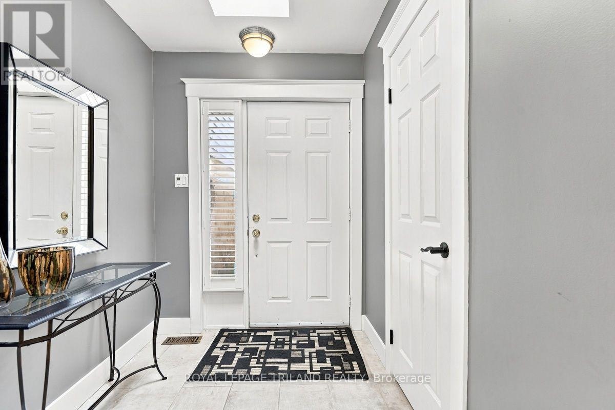 16-1500 Richmond Street, London, ON, N6G 4T6 - 4