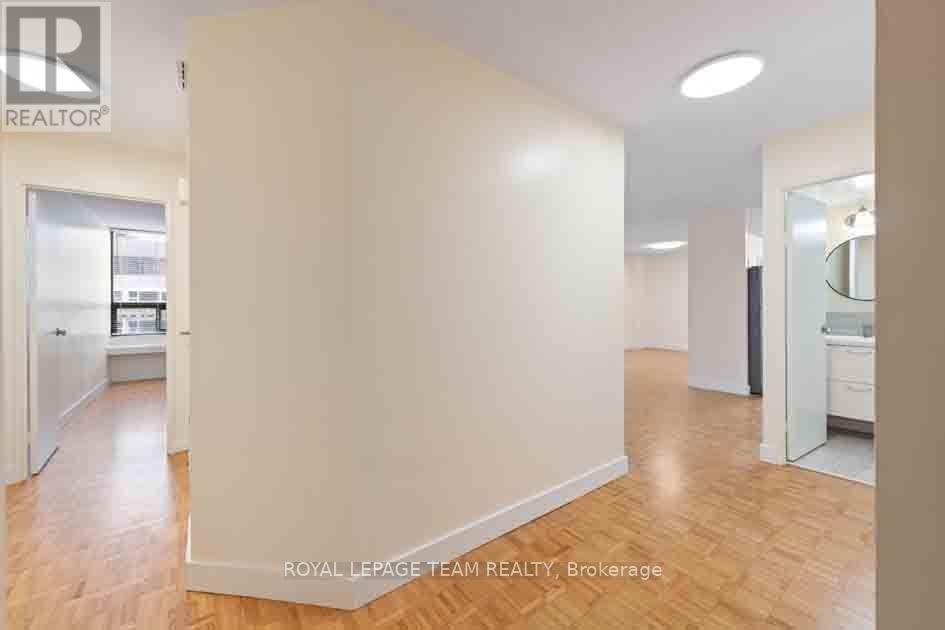 901-40 Arthur Street, Ottawa, ON, K1R 7T5 - 4