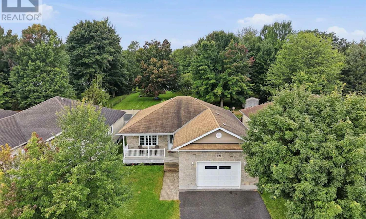 64 Giroux Street