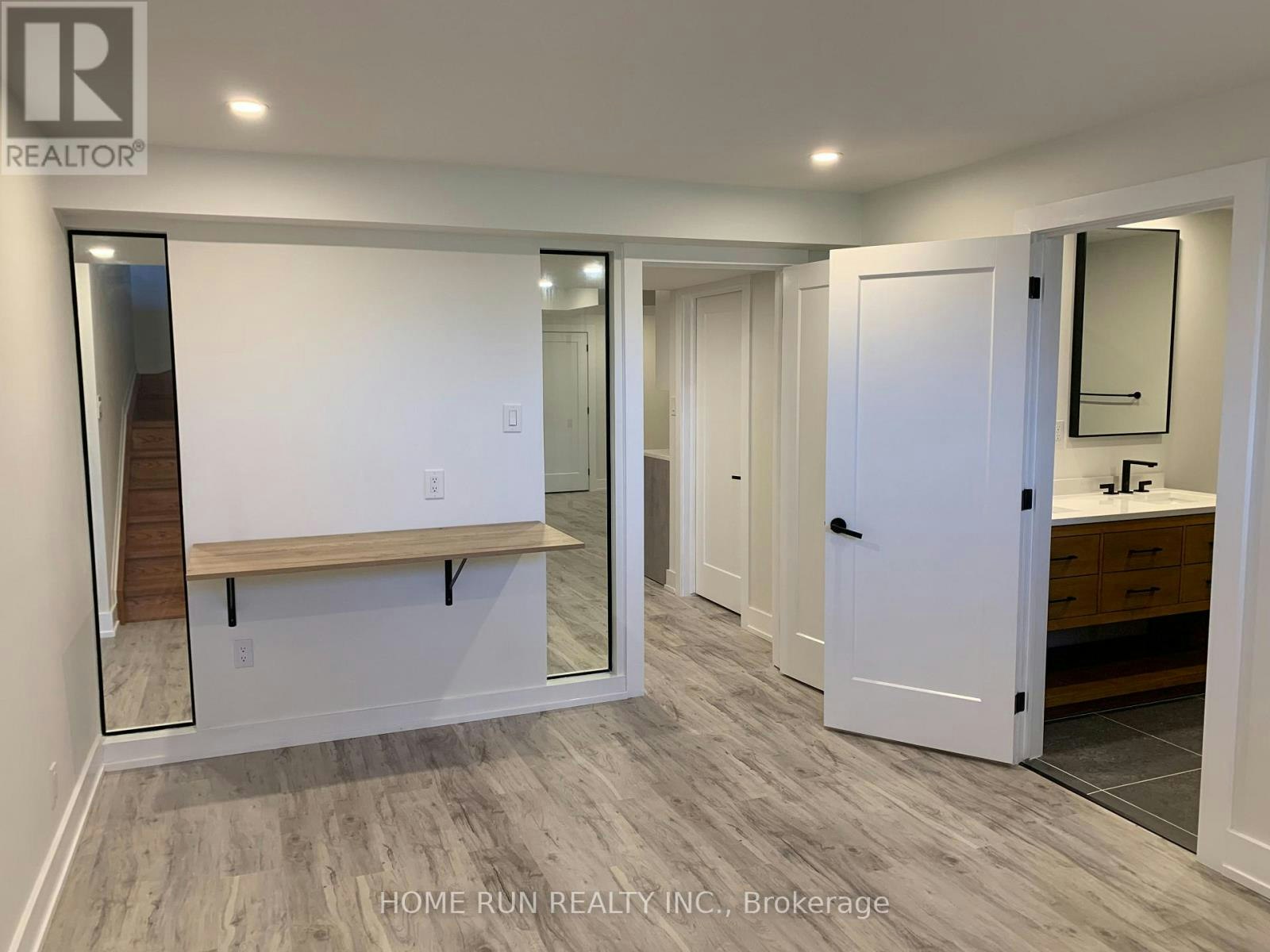 902 Burwash Landing Bay, Ottawa, ON, K2W 0C8 - 19