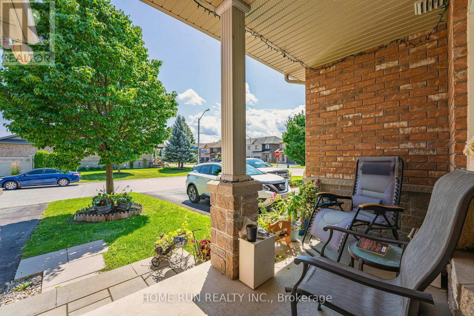 902 Burwash Landing Bay, Ottawa, ON, K2W 0C8 - 5