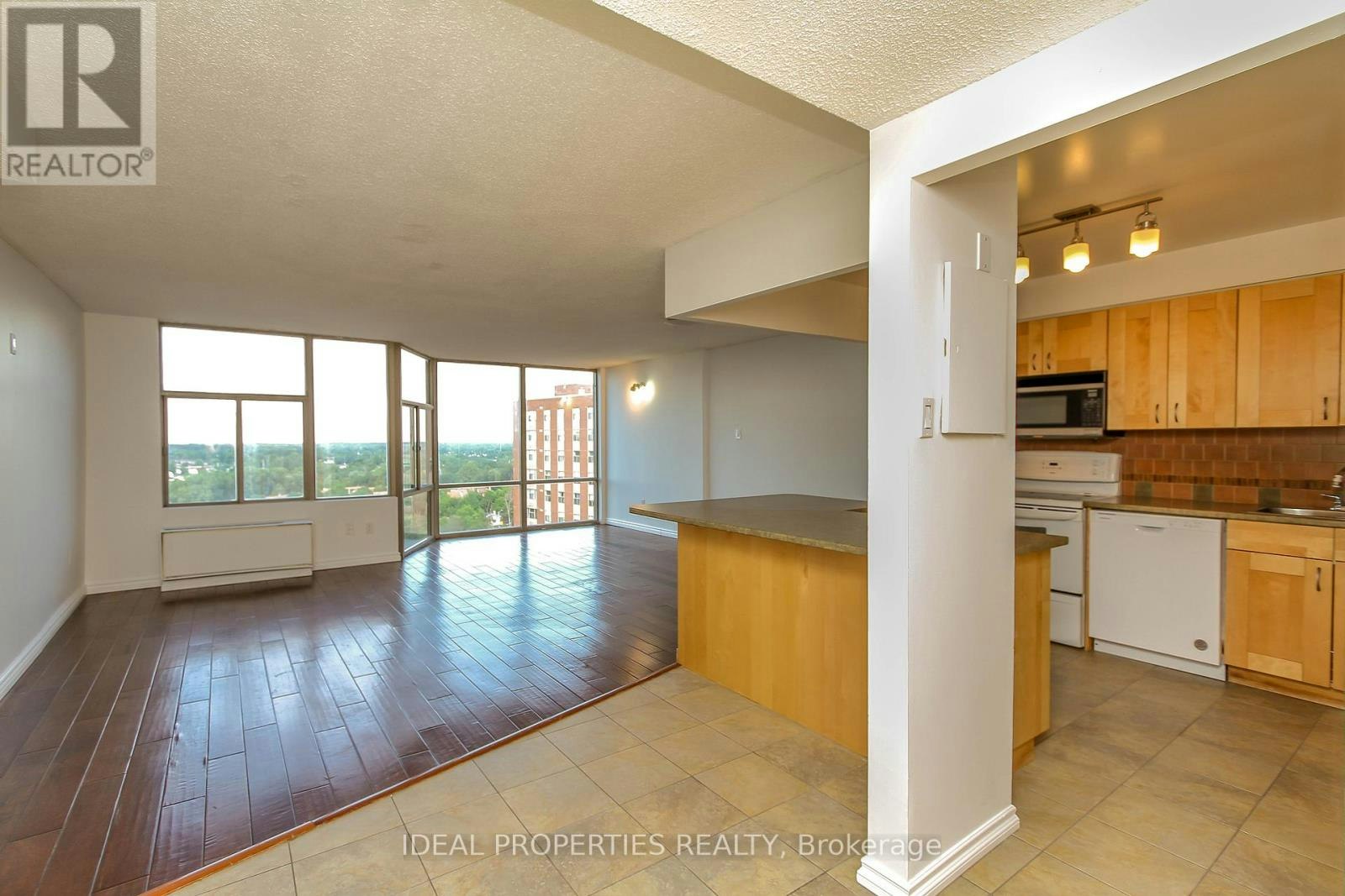 1701-2759 Carousel Crescent, Ottawa, ON, K1T 2N5 - 10