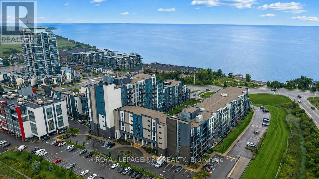 632-16 Concord Place, Grimsby, ON, L3M 0J1