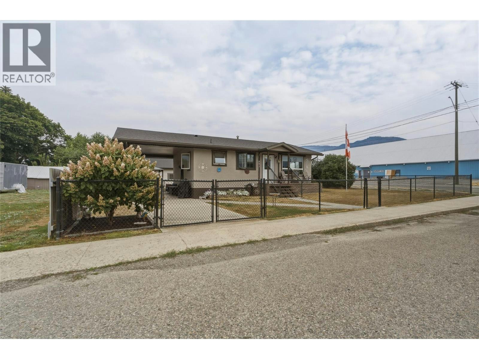 401 Howard Avenue, Enderby, BC, V4Y 4A4