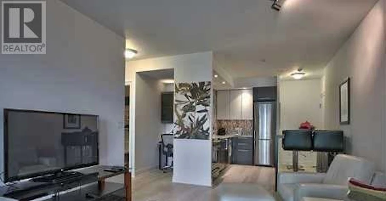 806-16 Brookers Lane, Toronto, ON, M8V 0A5 - 2