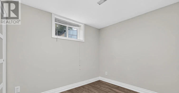 LOWER-22 Quaker Crescent, Hamilton, ON, L8W 1H5 - 16