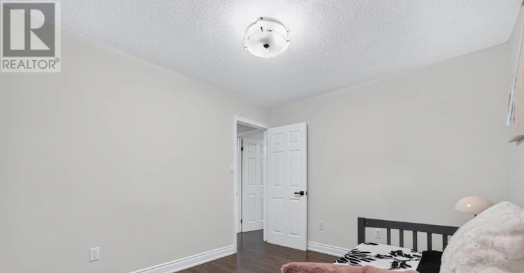 MAIN-22 Quaker Crescent, Hamilton, ON, L8W 1H5 - 35