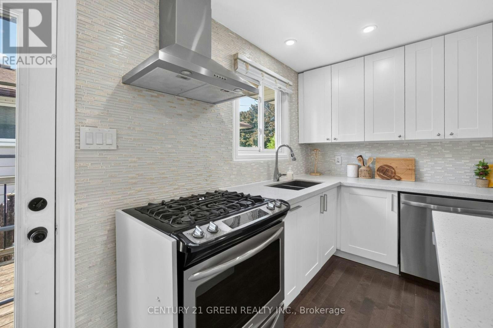 MAIN-22 Quaker Crescent, Hamilton, ON, L8W 1H5 - 27