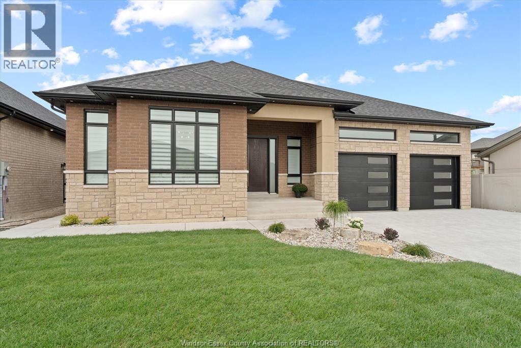 6215 Chestnut Street, Lasalle, ON, N9H 0R5
