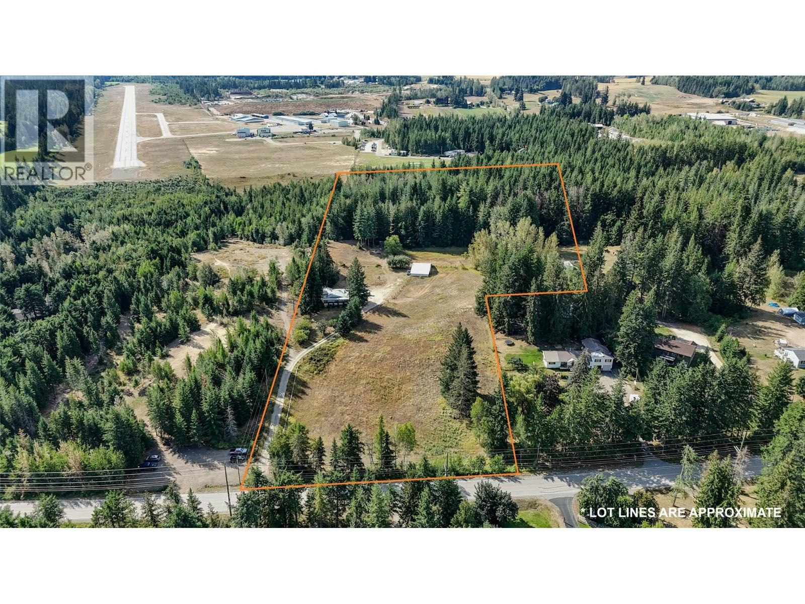 4270 10 Avenue, Salmon Arm, BC, V1E 1W7