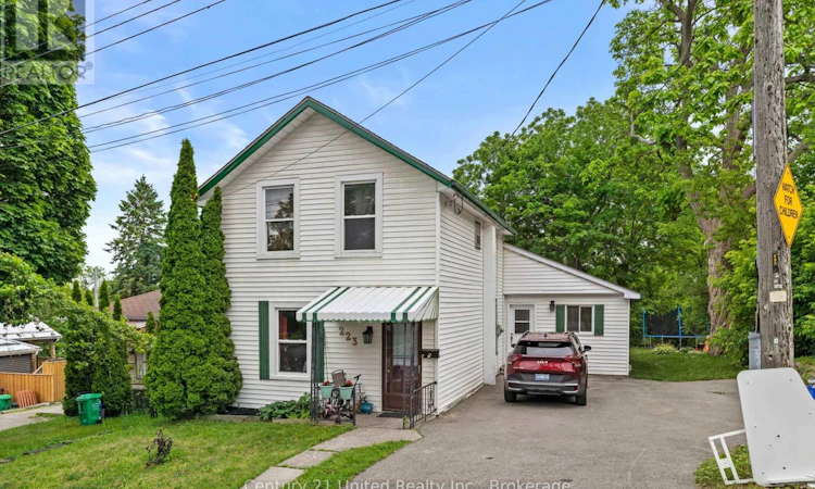 223 Antrim Street